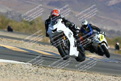 media/Mar-12-2022-SoCal Trackdays (Sat) [[152081554b]]/Turn 14 (10am)/